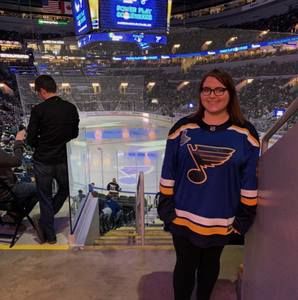 Meet your Posher, Enisa